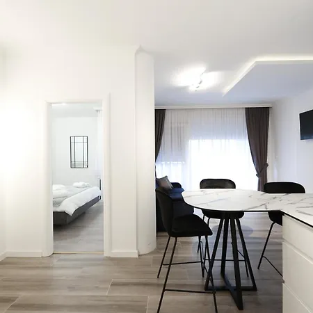 Central Point Apartmani, Banja Luka Exterior photo